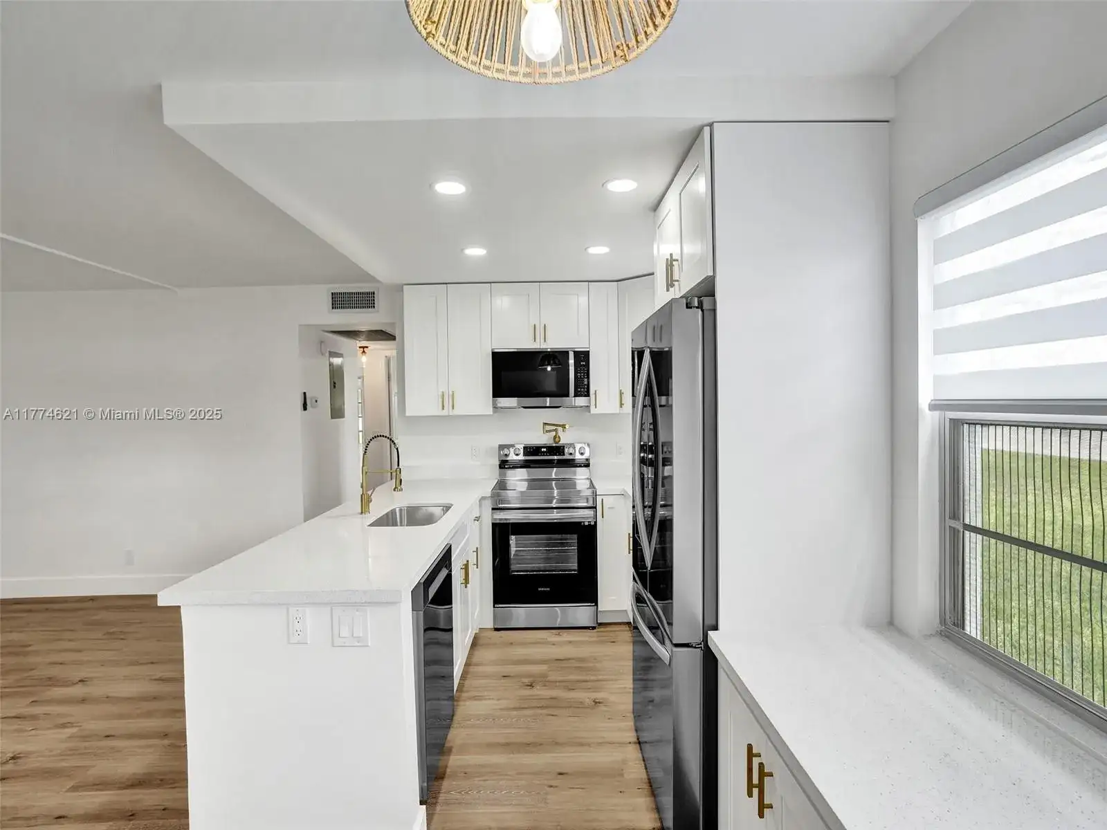 21 Prescott B # 21, Deerfield Beach FL 33442 photo 3