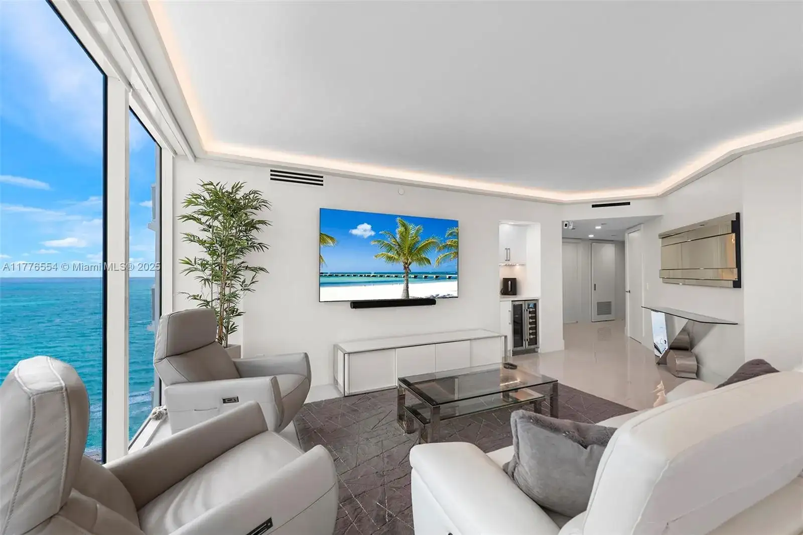 4775 Collins Ave # 2607, Miami Beach FL 33140 photo 3