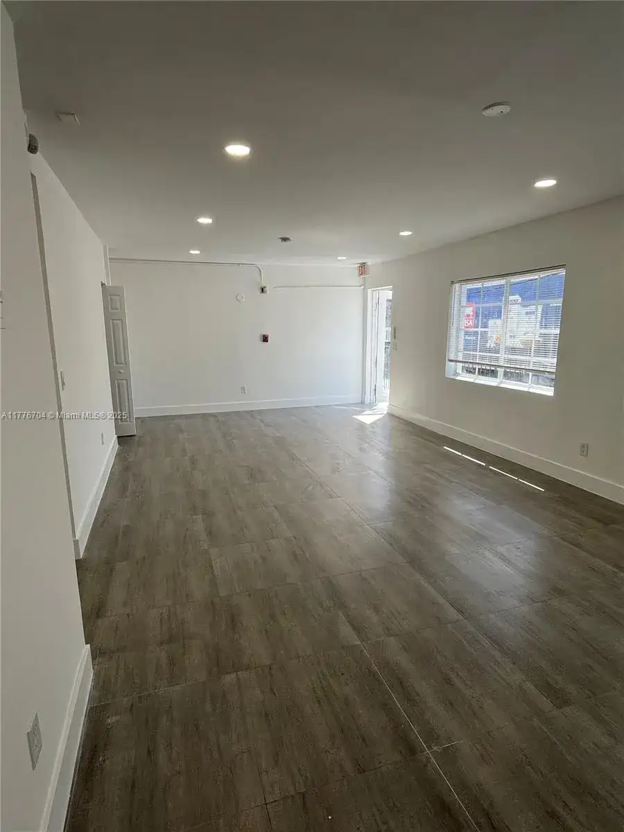 7116 Bay Dr # 6, Miami Beach FL 33141 photo 5