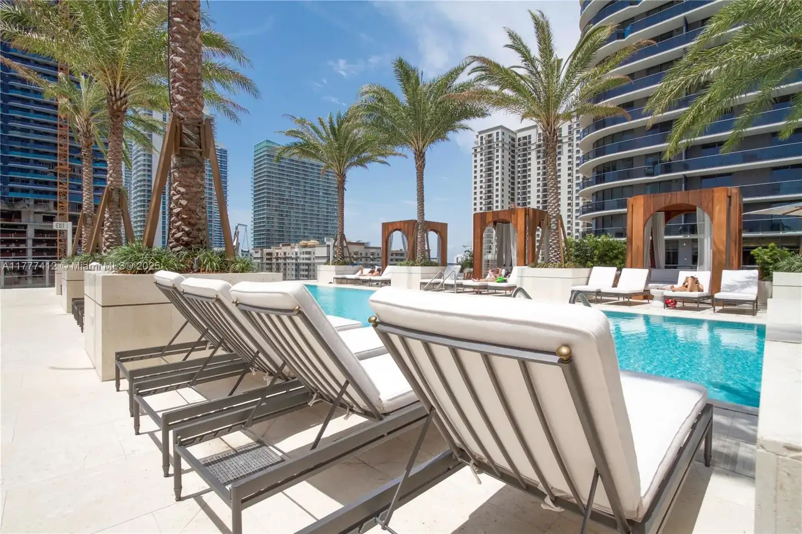 801 S Miami Ave # 5410, Miami FL 33130 photo 3