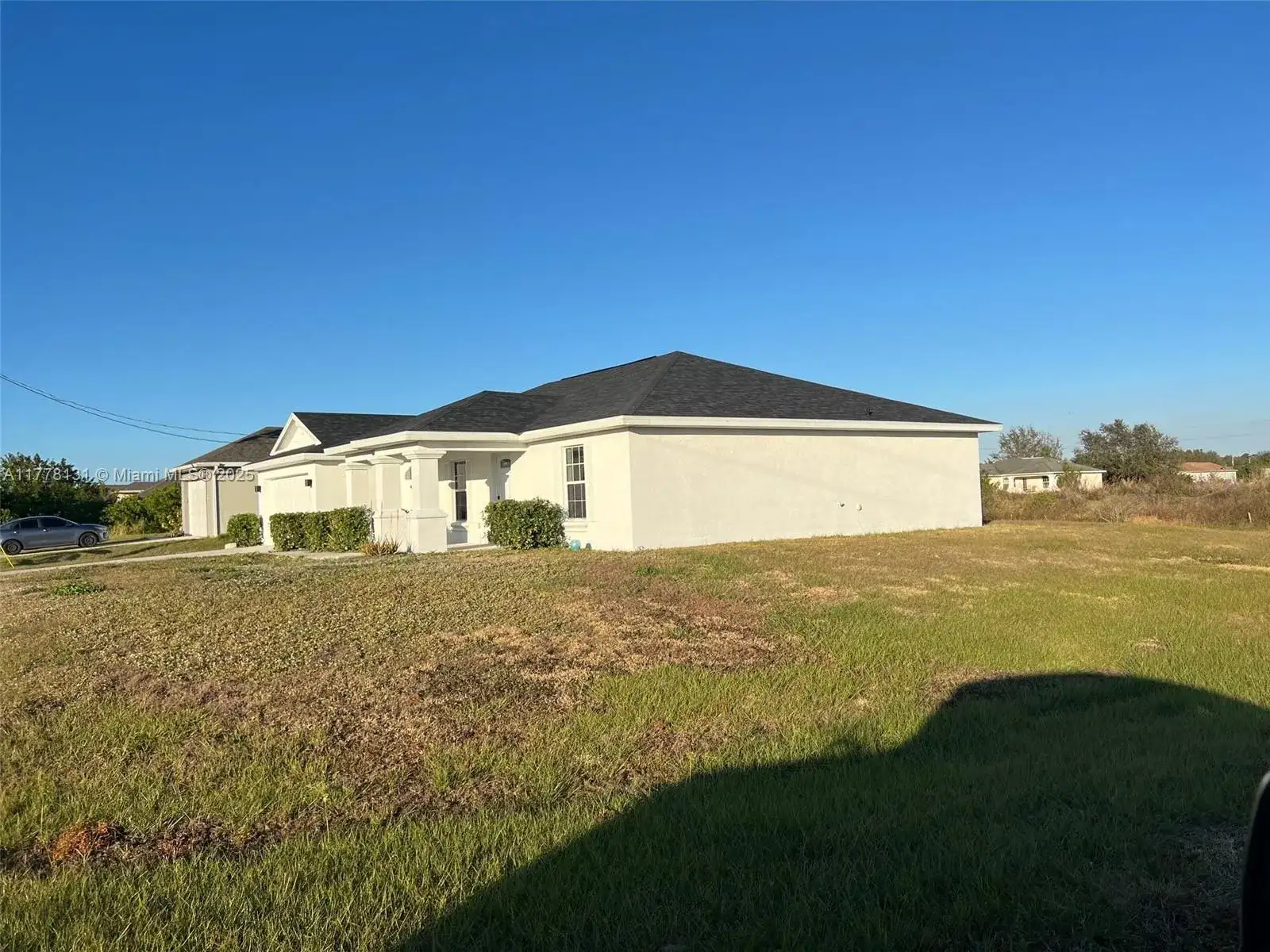 371 Portage, Lehigh Acres FL 33974 photo 3