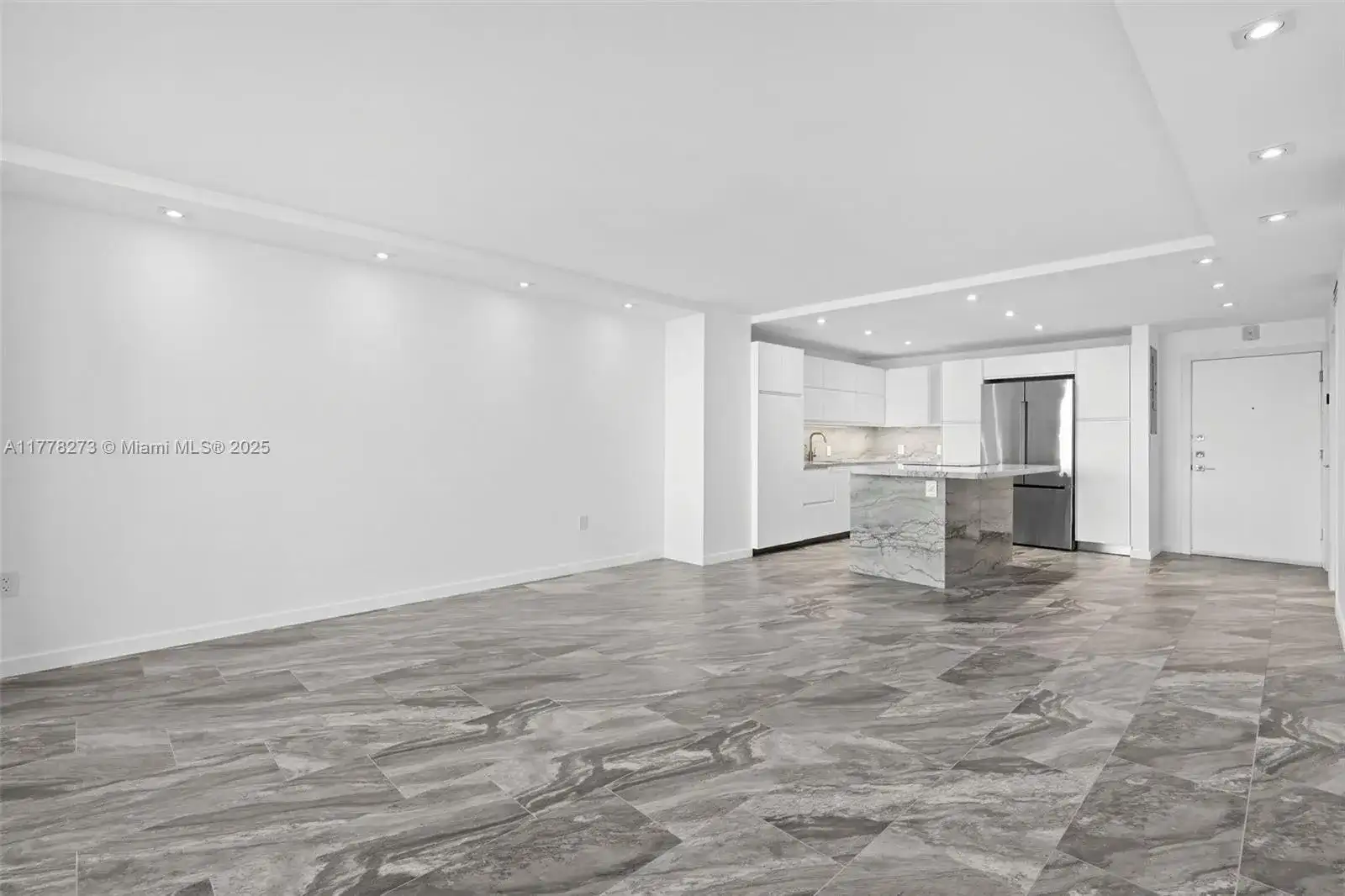 1658 Bay Rd # 504, Miami Beach FL 33139 photo 5