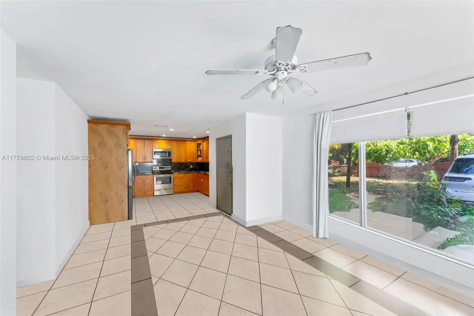 7265 SW 167th St, Palmetto Bay FL 33157 photo 3