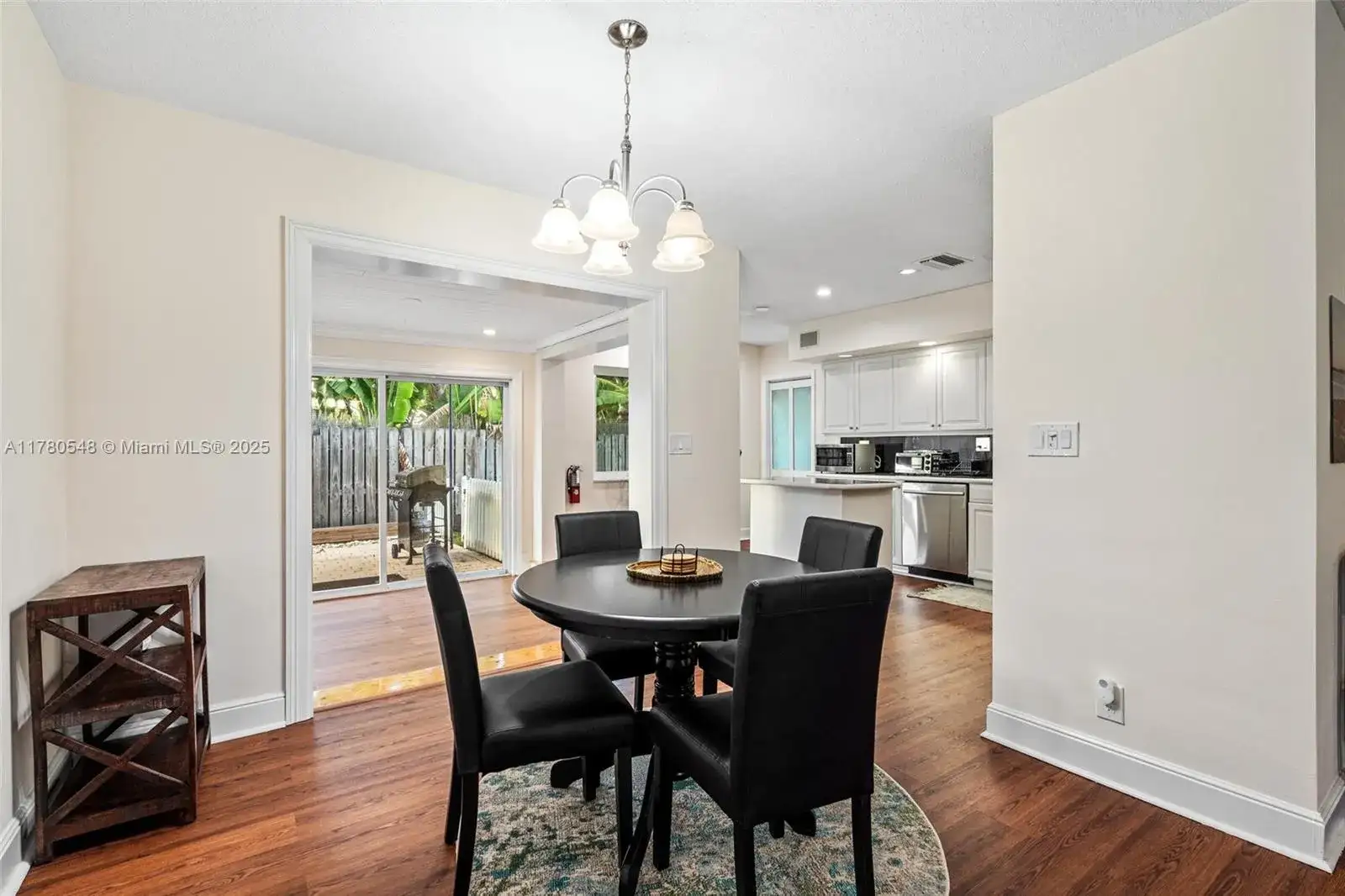 2231 NE 38th St, Lighthouse Point FL 33064 photo 3