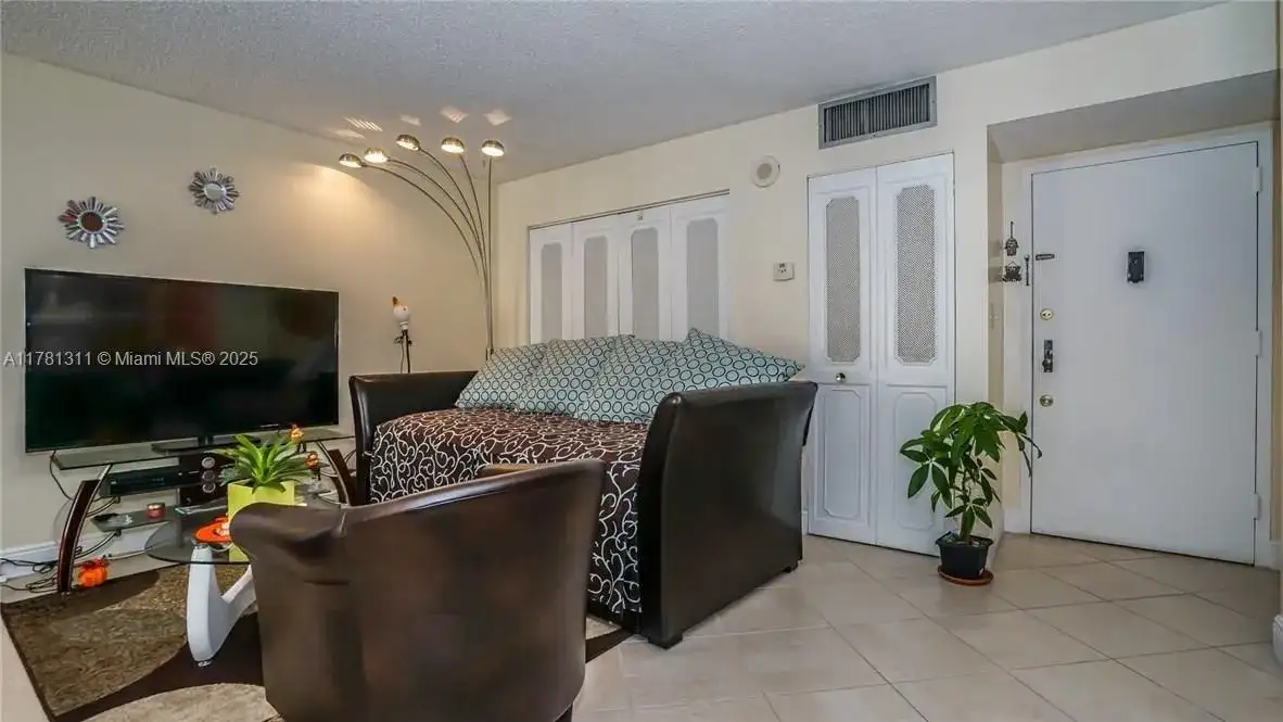 17011 N Bay Rd # 701, Sunny Isles Beach FL 33160 photo 3