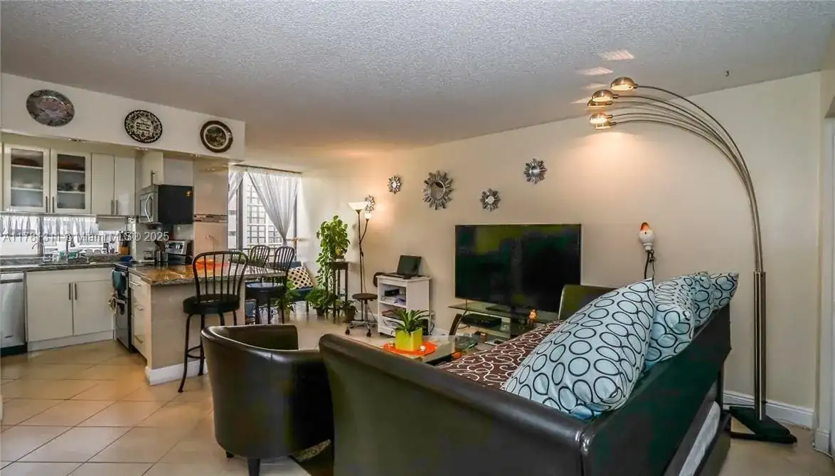17011 N Bay Rd # 701, Sunny Isles Beach FL 33160 photo 4