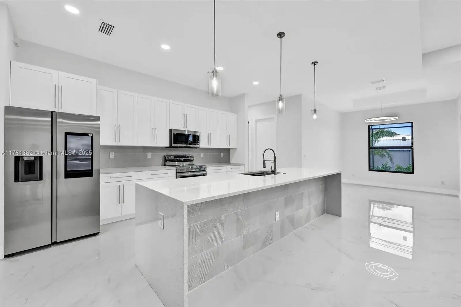 3524 NW 15th TER, Cape Coral FL 33993 photo 5