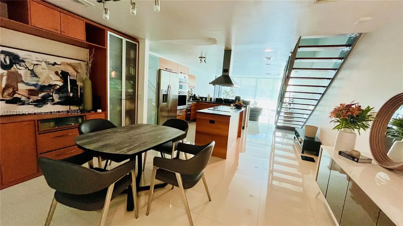 2950 NE 188th St # 143, Aventura FL 33180 photo 2
