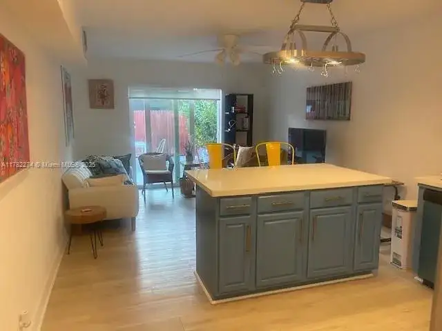 1560 NE 145th St # 2, Miami FL 33161 photo 3