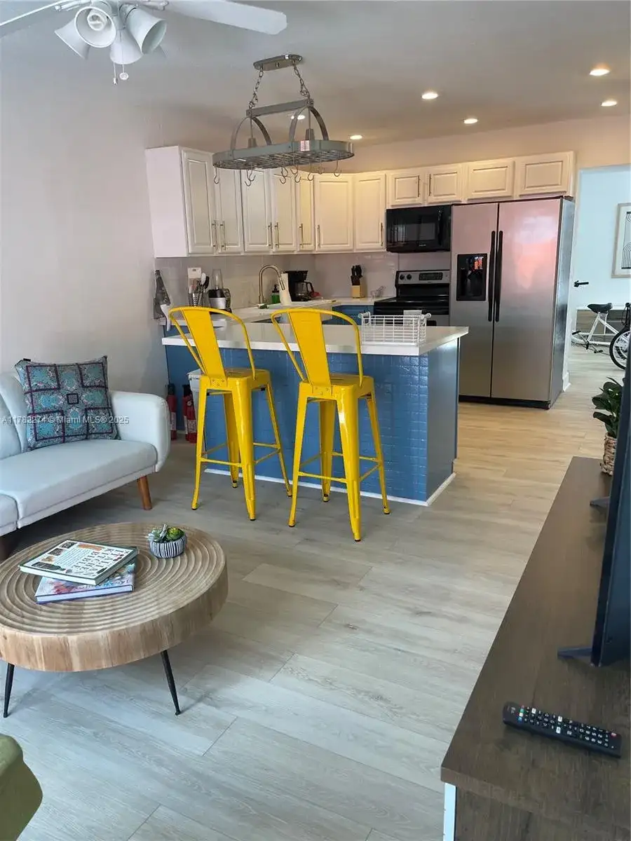1560 NE 145th St # 2, Miami FL 33161 photo 5