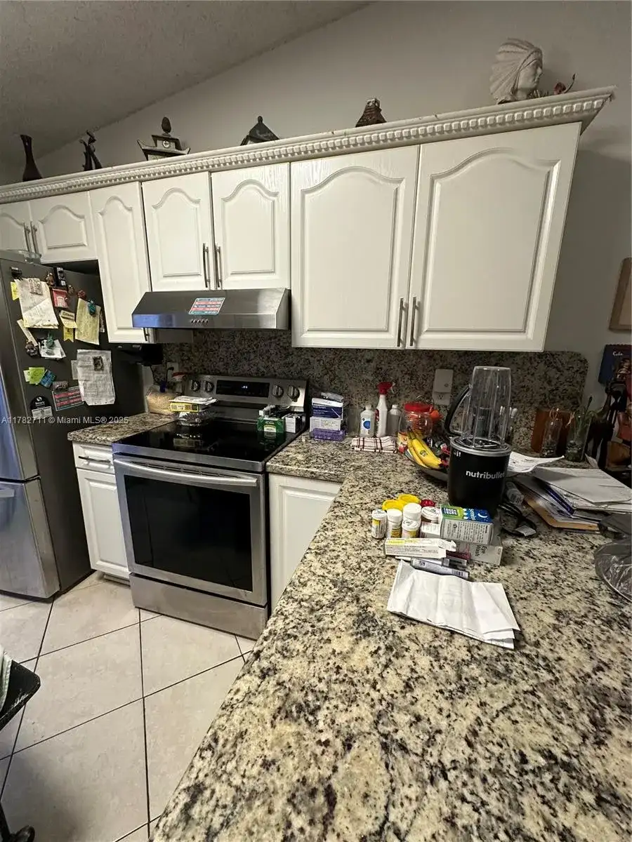 7795 W 29th Way # 201, Hialeah FL 33018 photo 5