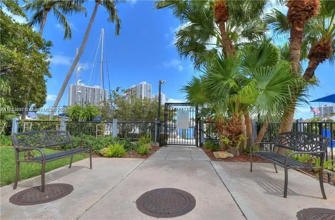 3553 Magellan Cir # 1, Aventura FL 33180 photo 5