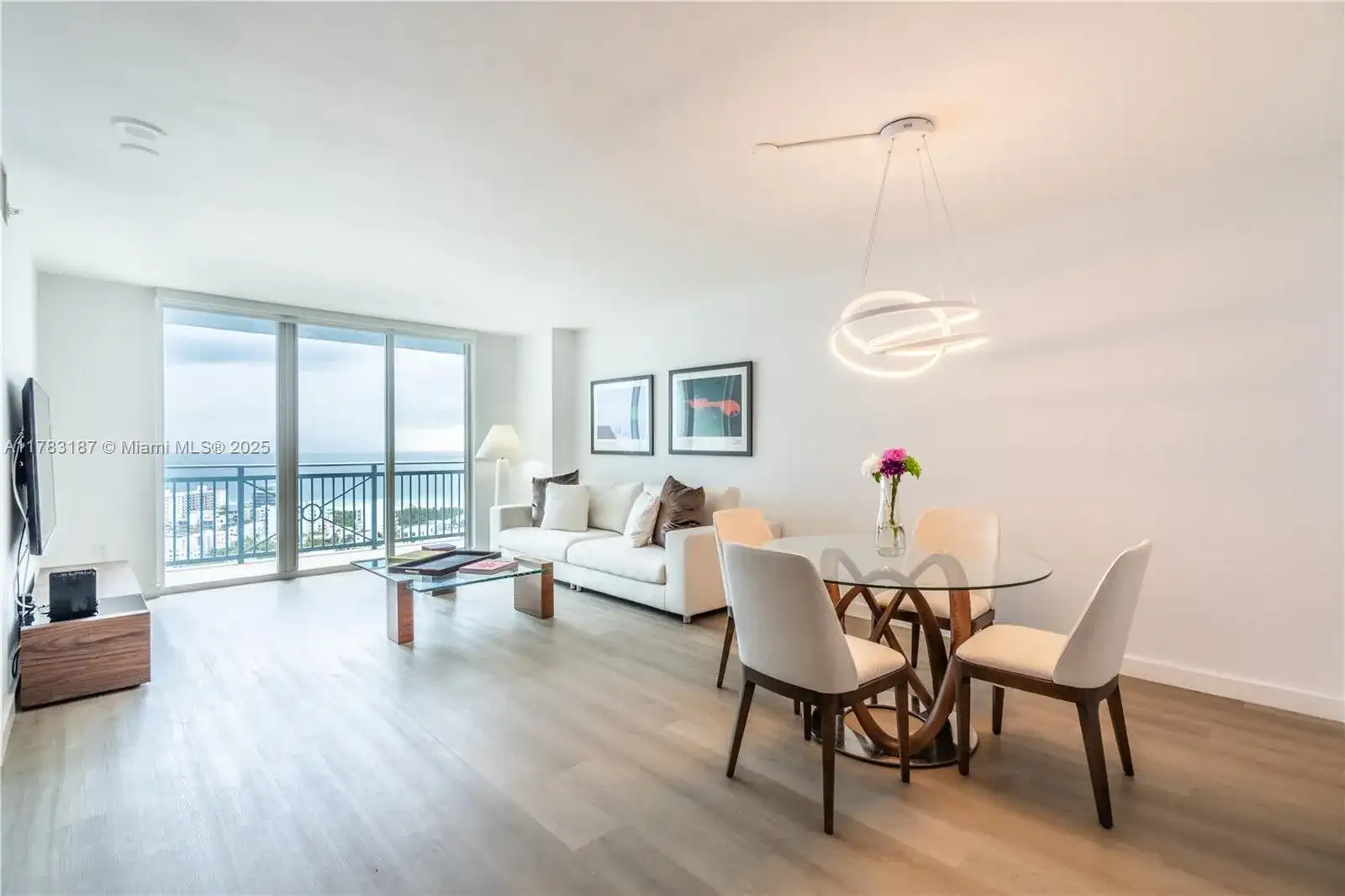 90 Alton Rd # 2807, Miami Beach FL 33139 photo 2