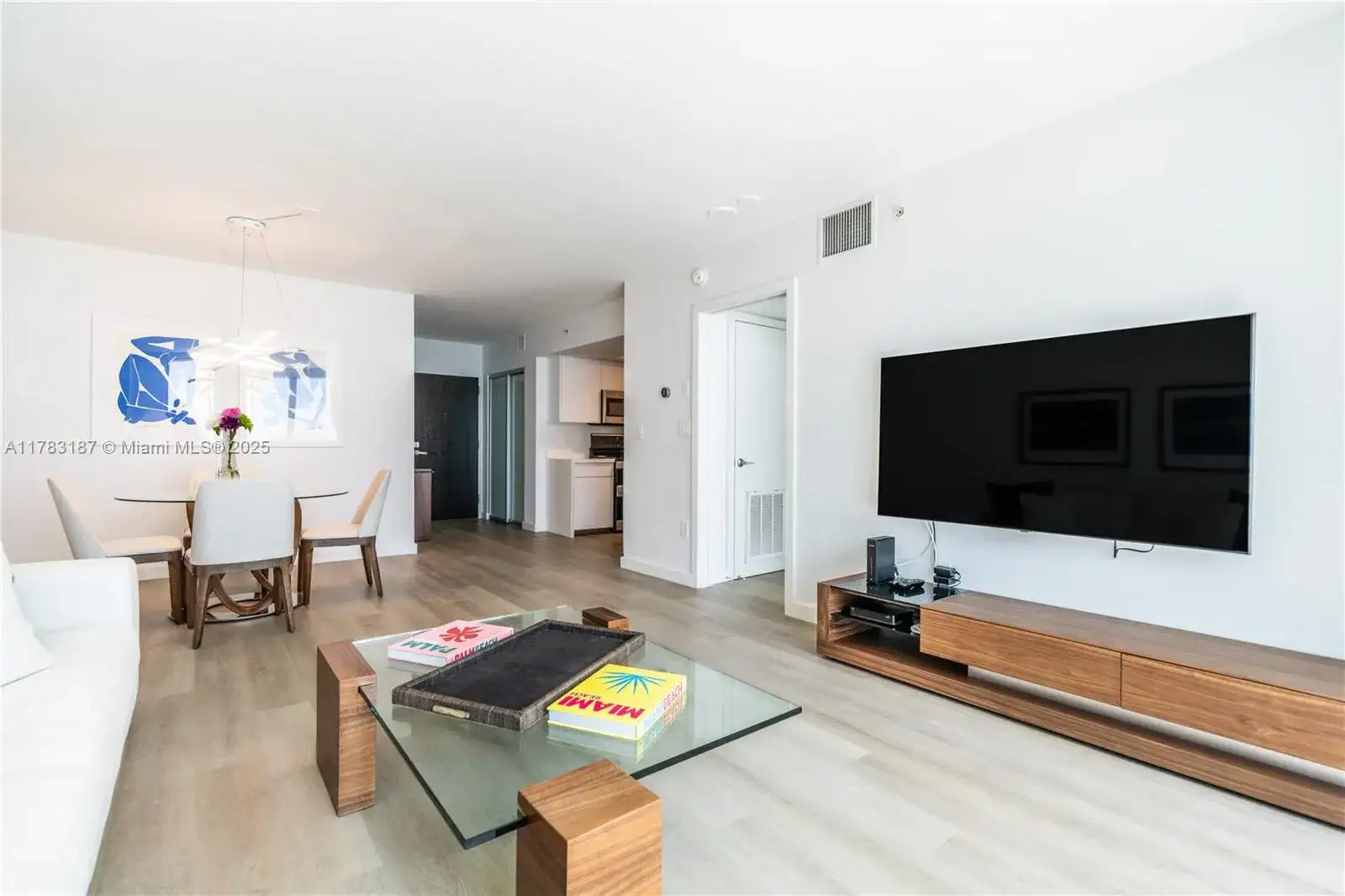 90 Alton Rd # 2807, Miami Beach FL 33139 photo 4