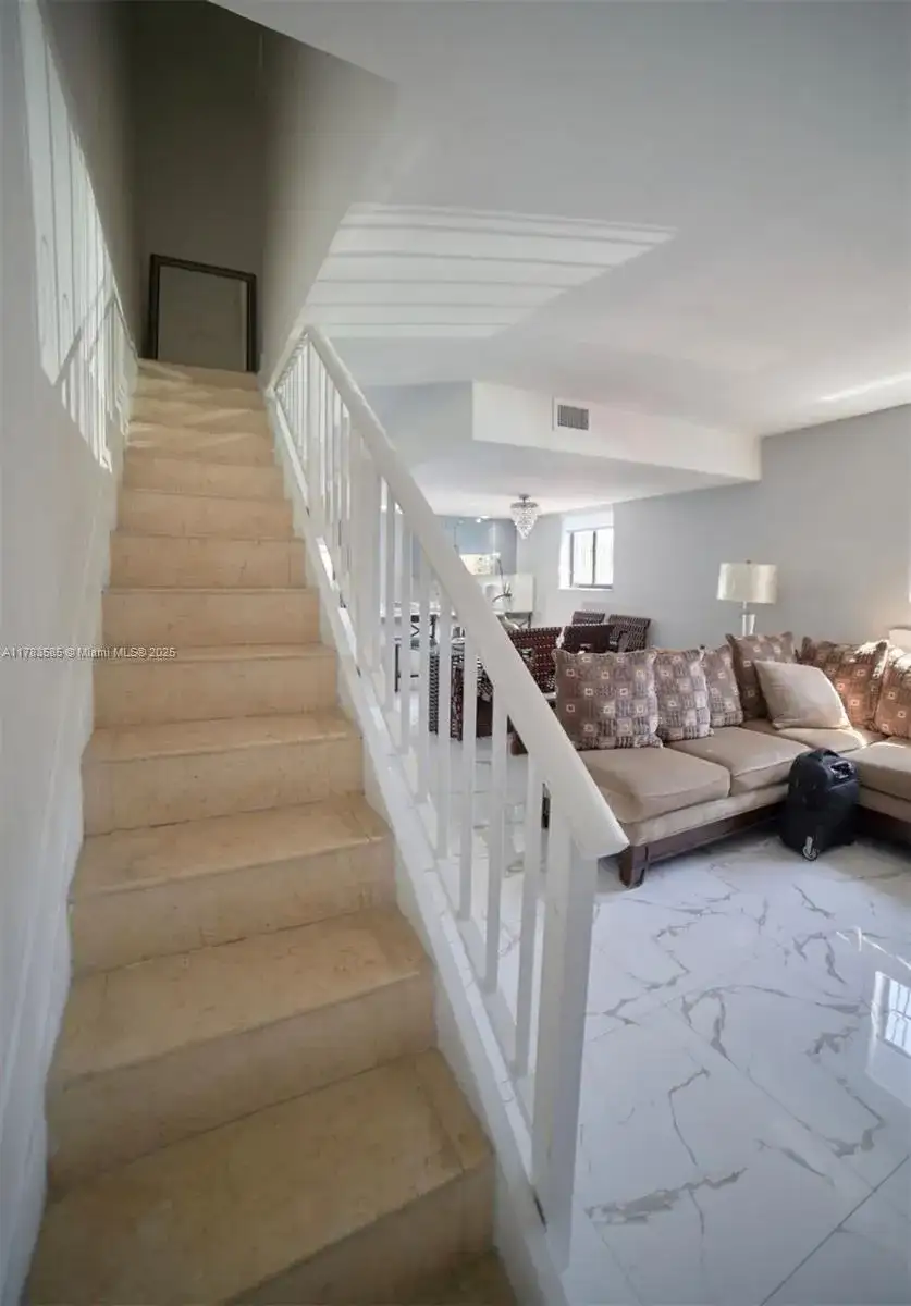 1380 W 41st St # 101, Hialeah FL 33012 photo 4
