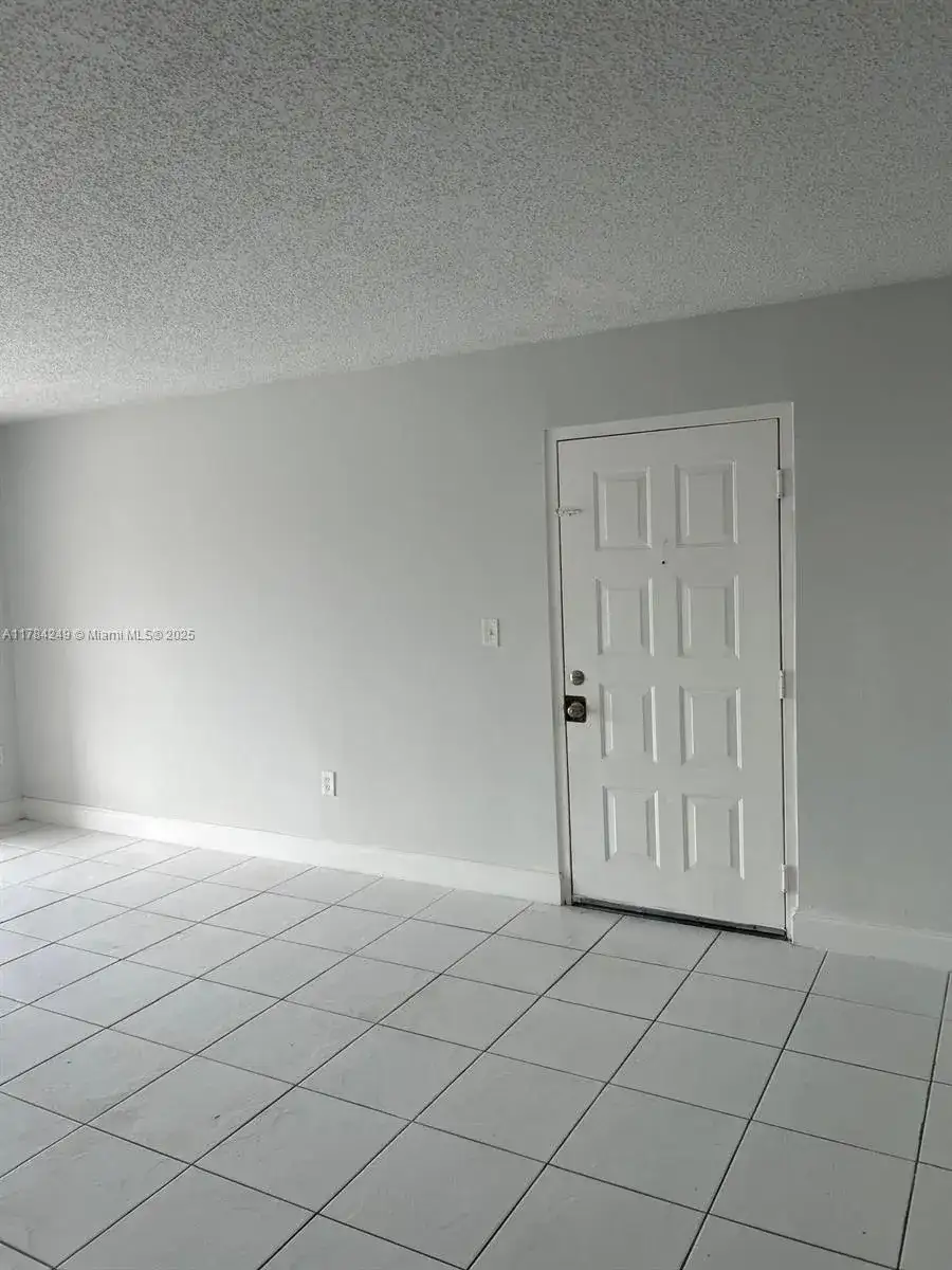 15201 SW 80 STREET # 302, Miami FL 33193 photo 5