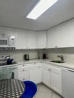 20379 W Country Club Dr # 736, Aventura FL 33180 photo 2