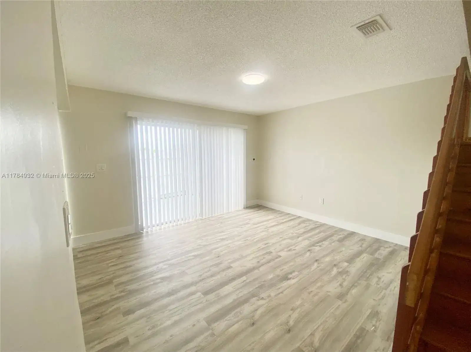 2593 W 60th Pl # 7, Hialeah FL 33016 photo 3