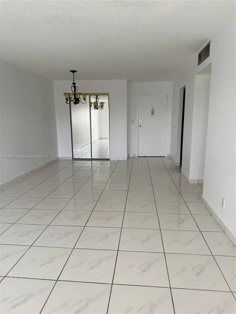 6700 Cypress Rd # 504, Plantation FL 33317 photo 3