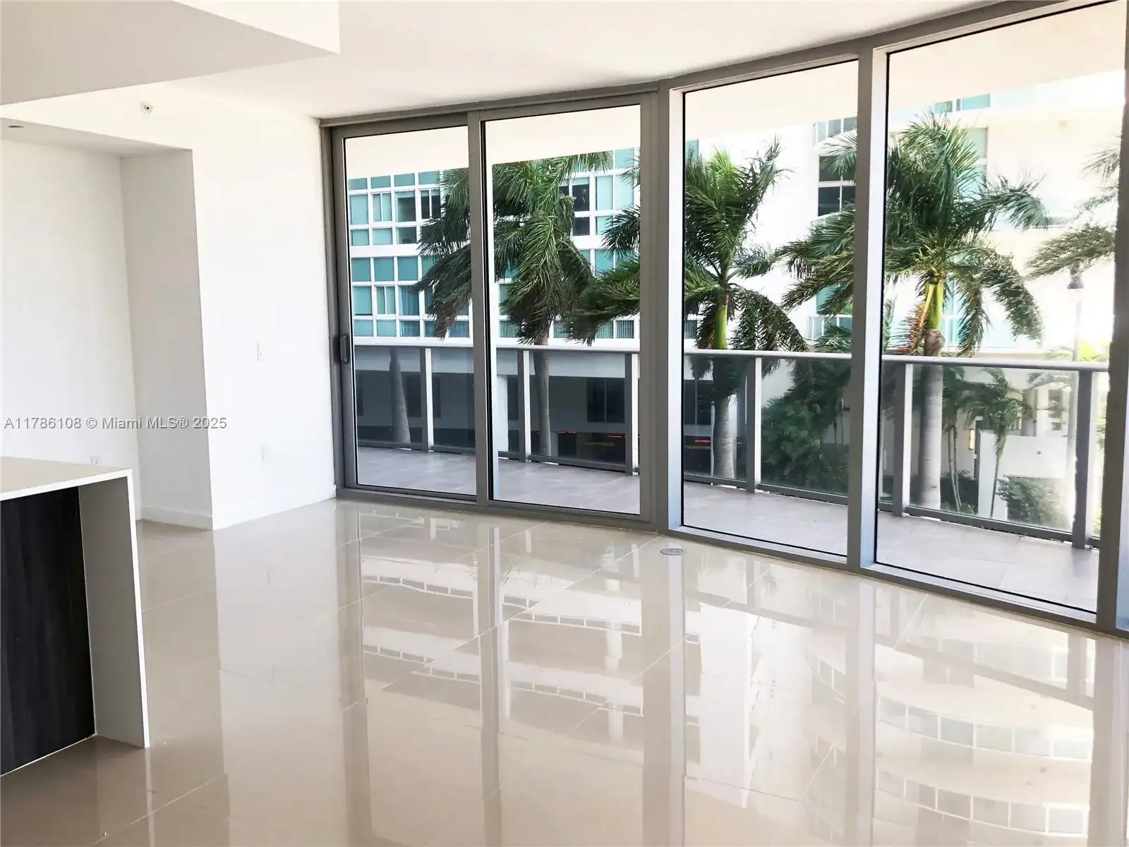 488 NE 18th St # 215, Miami FL 33132 photo 2