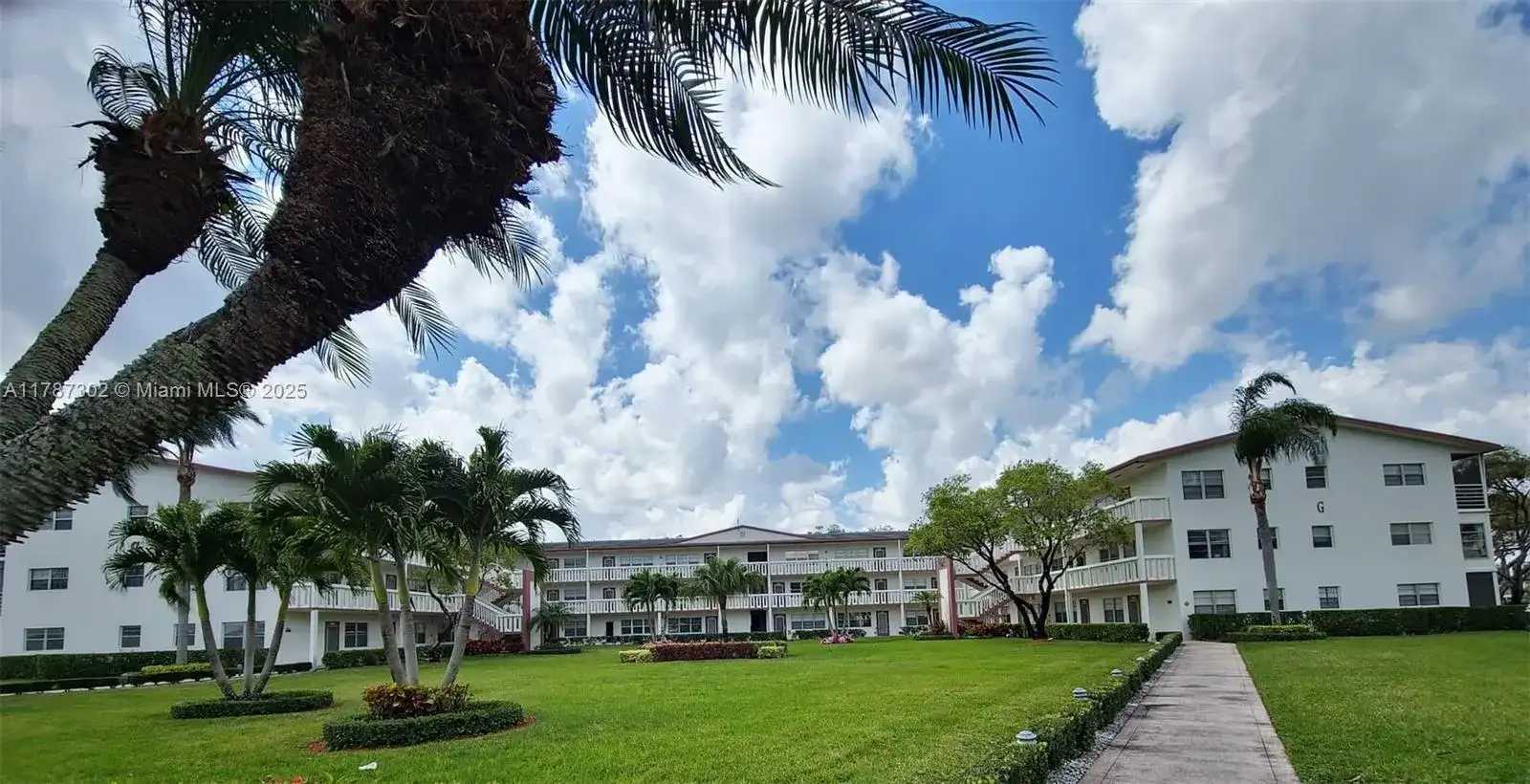285 Fanshaw G # G, Boca Raton FL 33434 photo 2