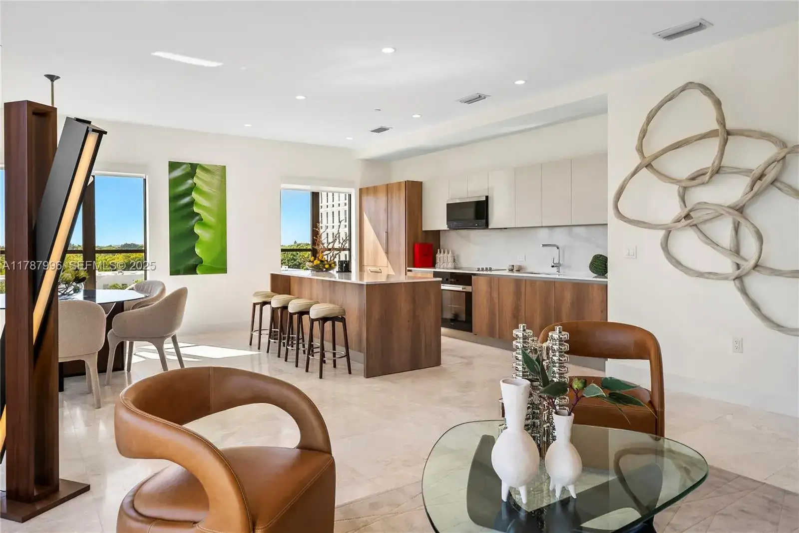 701 Valencia Ave # 405, Coral Gables FL 33134 photo 4