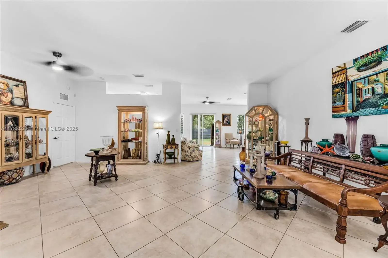 2819 Augusta Ln, Homestead FL 33035 photo 5