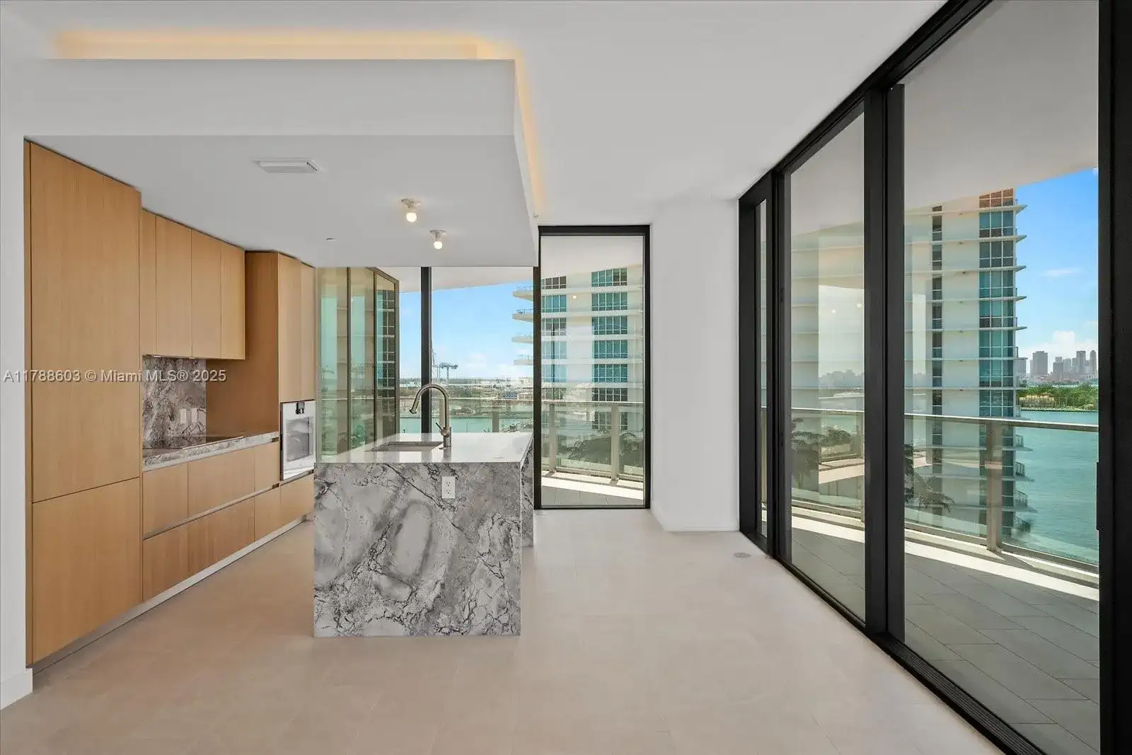 500 Alton Rd # 1105, Miami Beach FL 33139 photo 3