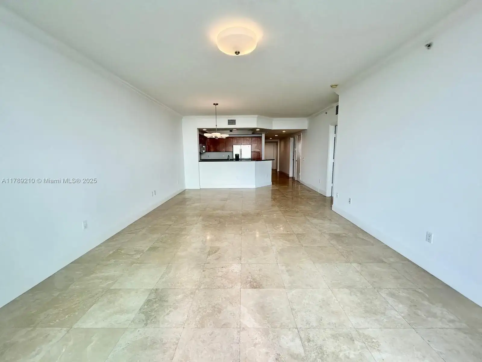 15051 Royal Oaks Ln # 2503, North Miami FL 33181 photo 4