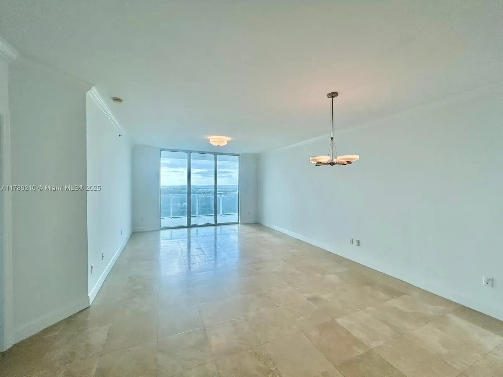 15051 Royal Oaks Ln # 2503, North Miami FL 33181 photo 5