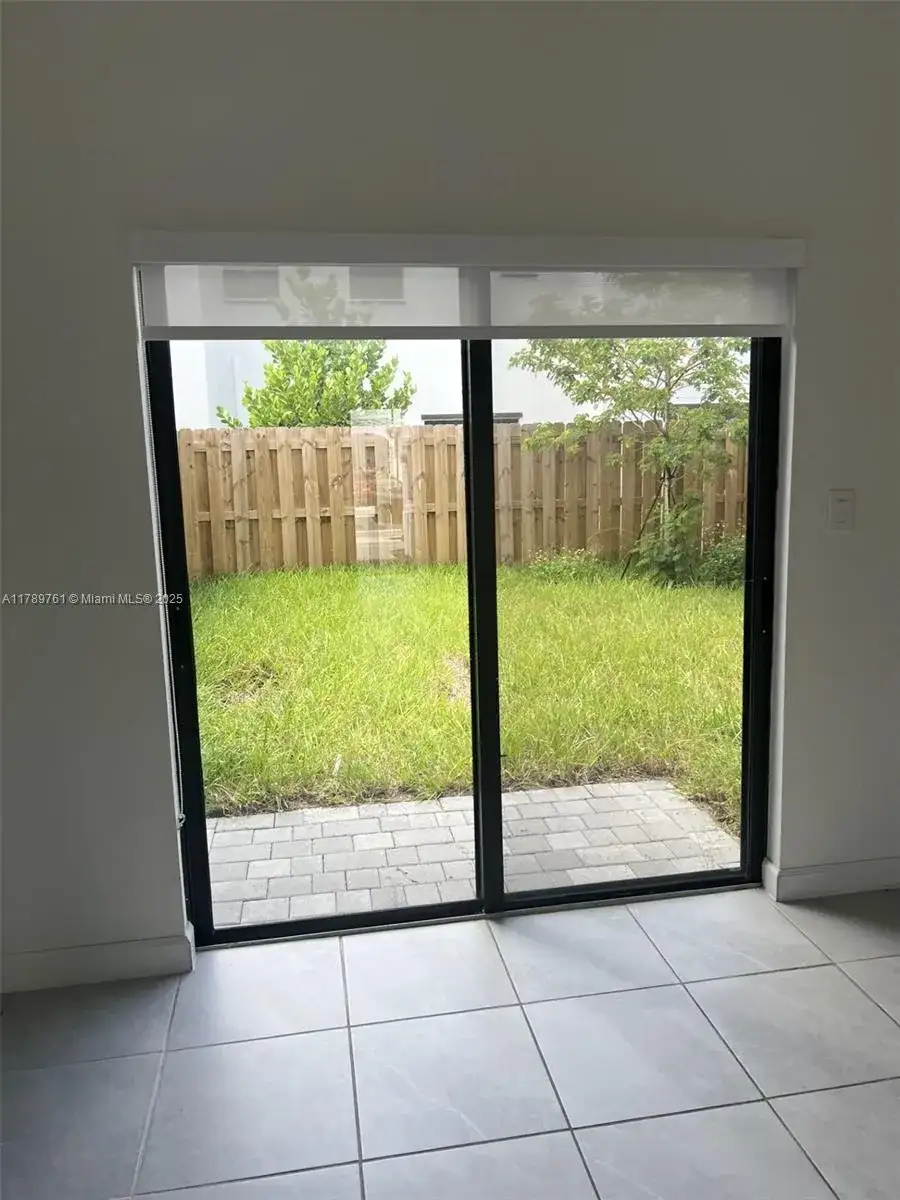 28519 SW 134th Ct, Homestead FL 33033 photo 5