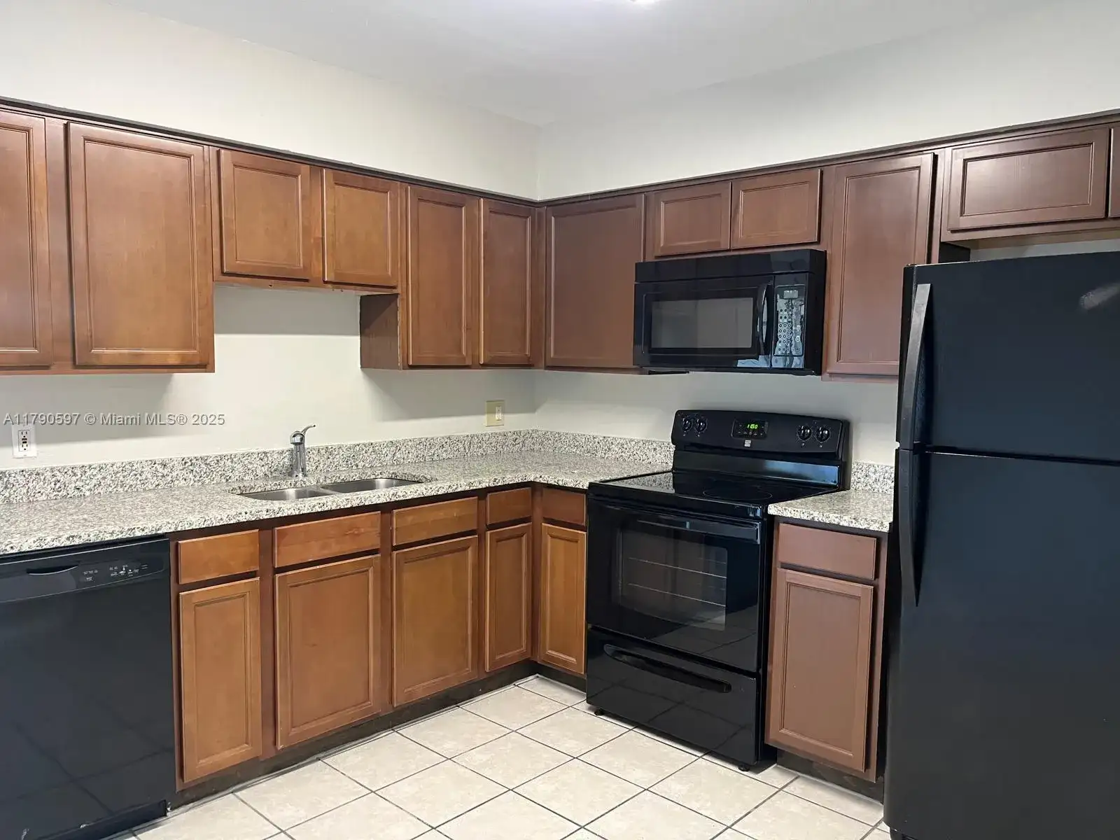 4002 Dolomite # A, Orlando FL 32839 photo 4