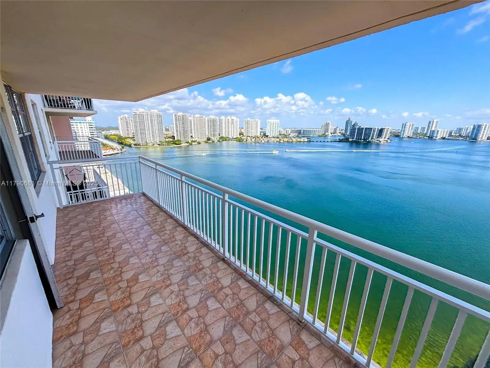 251 174th St # 2219, Sunny Isles Beach FL 33160 photo 3