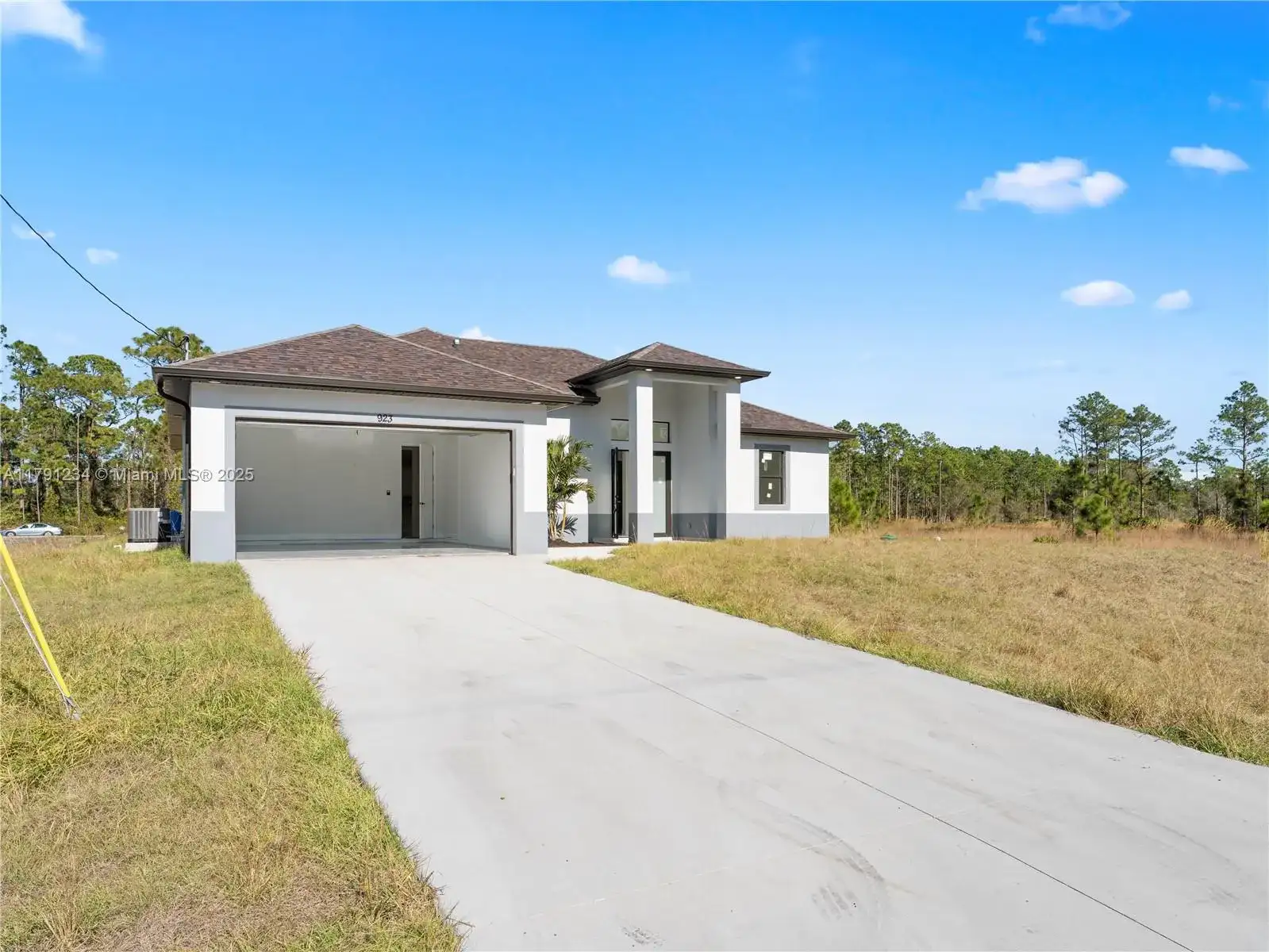 923 Winters St E, Lehigh Acres FL 33974 photo 3