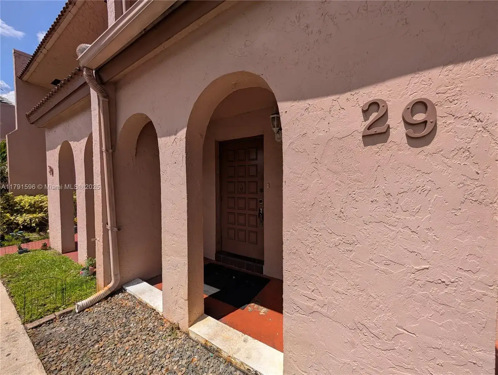 29 Seville Cir # 49, Davie FL 33324 photo 2