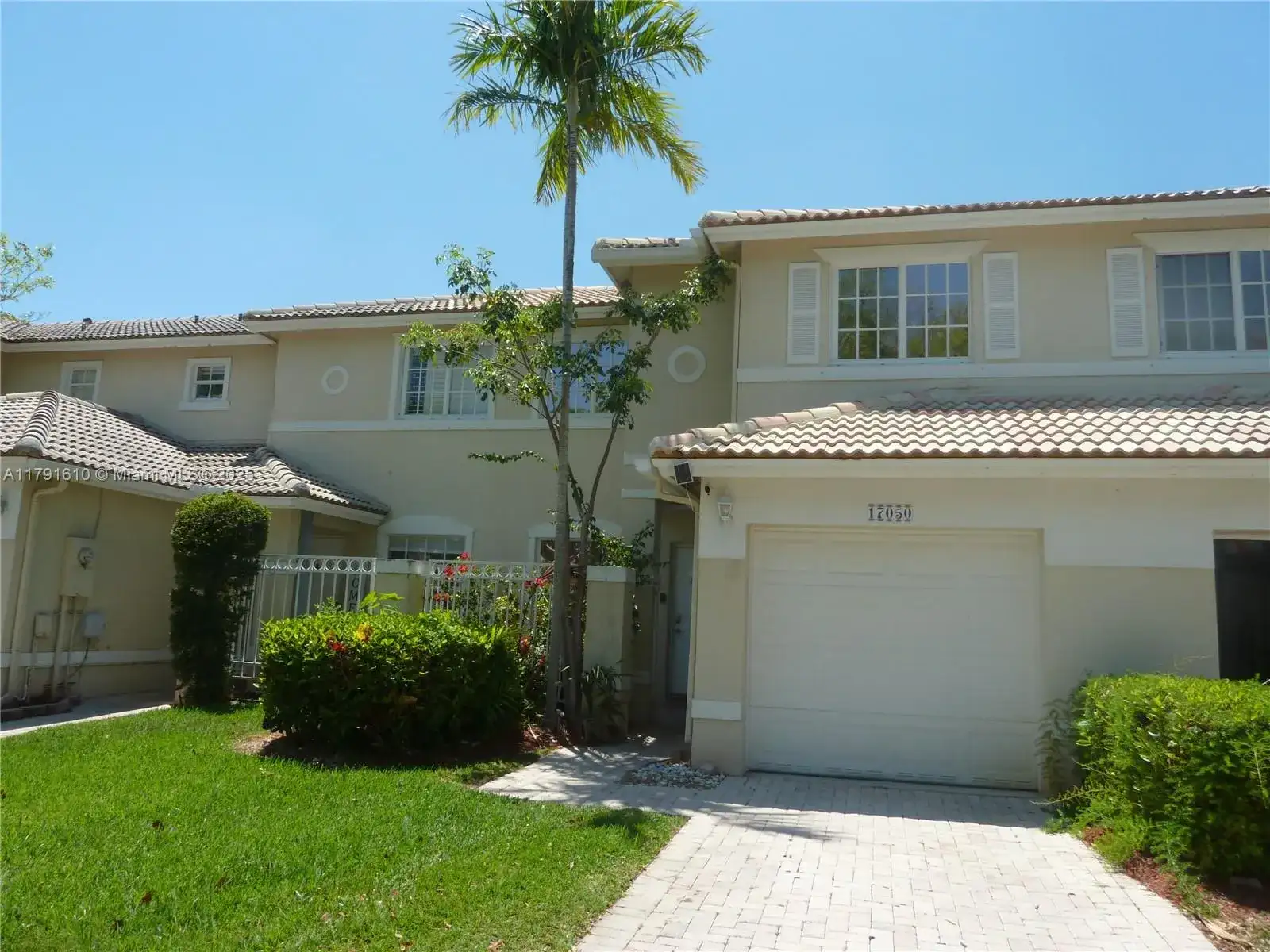 17050 NW 22nd St, Pembroke Pines FL 33028 photo 3