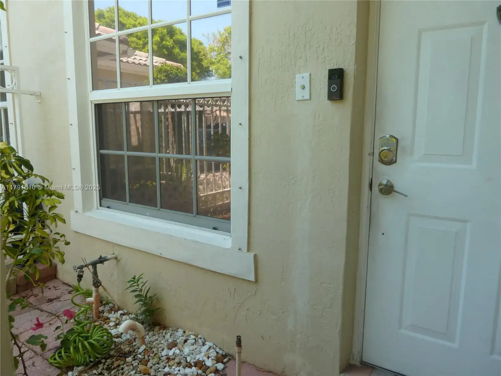 17050 NW 22nd St, Pembroke Pines FL 33028 photo 4