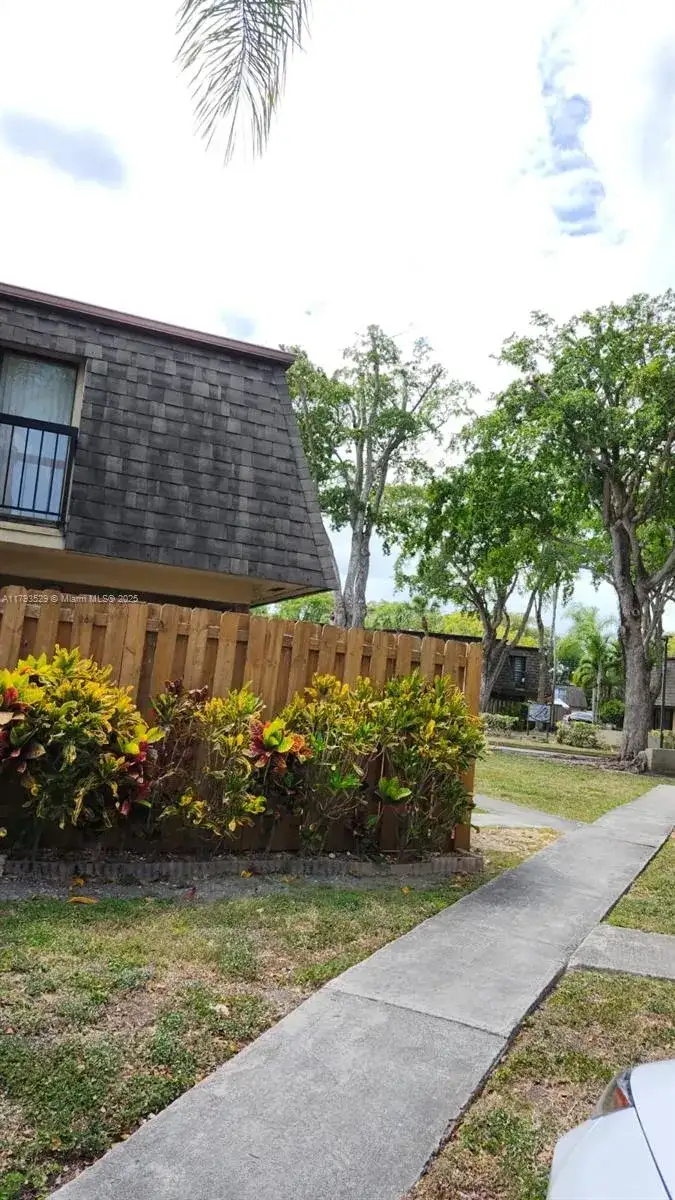 14293 SW 94th Cir Ln # 27, Miami FL 33186 photo 2