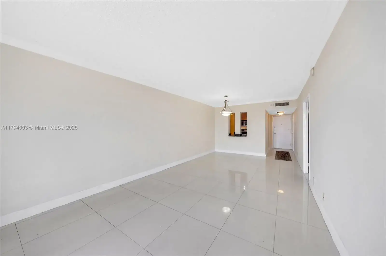 2450 NE 135th St # 1006, North Miami FL 33181 photo 3