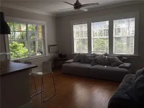 1611 Michigan Ave # 19, Miami Beach FL 33139 photo 5