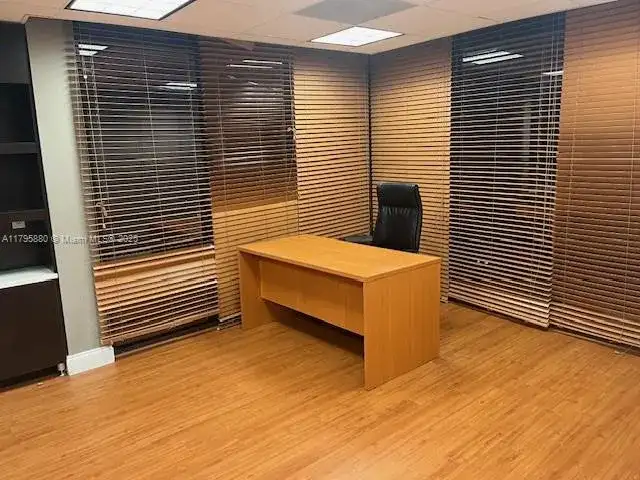 2450 Hollywood Blvd, Hollywood FL 33020 photo 5