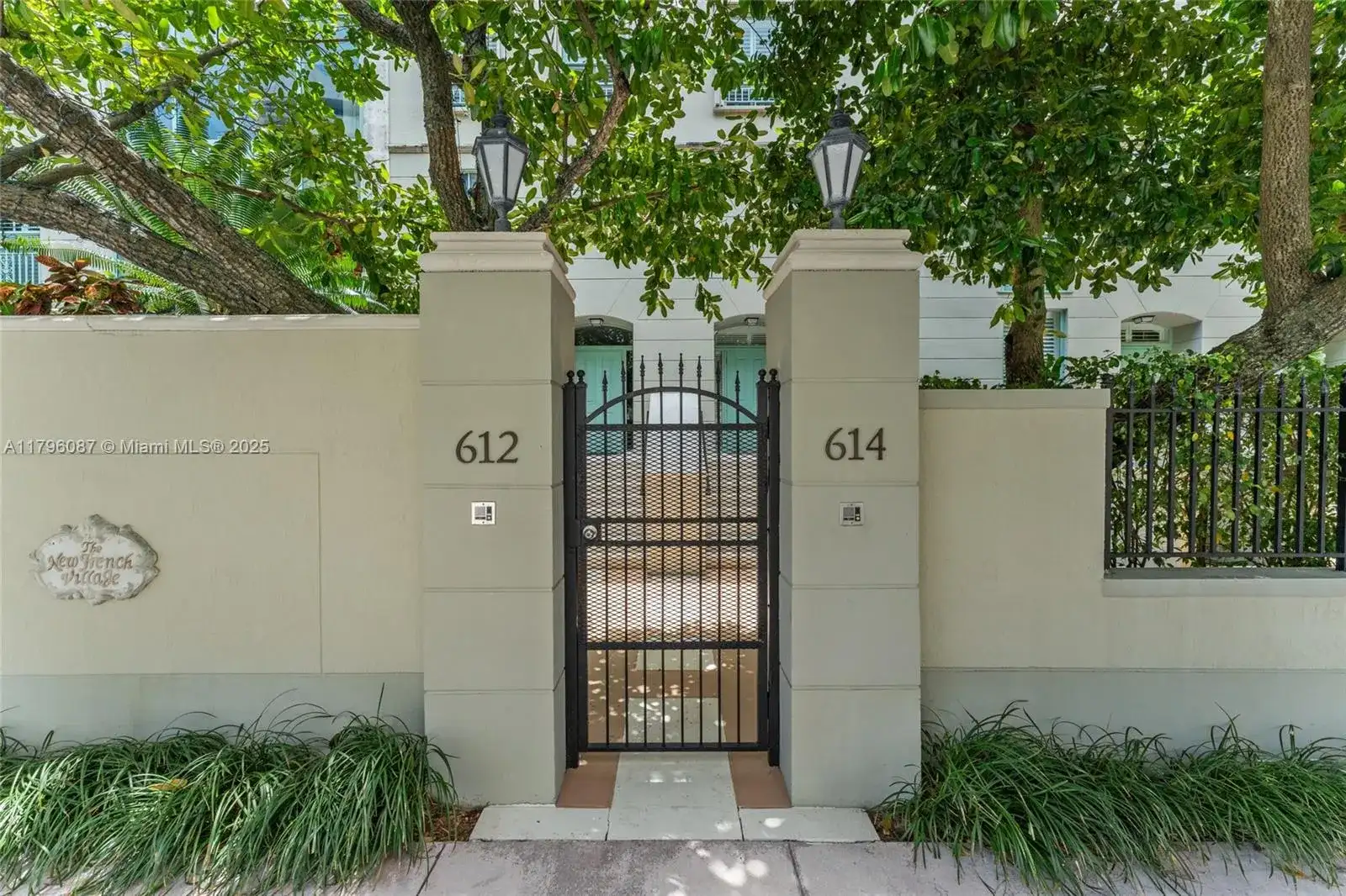 614 Valencia Ave # 103, Coral Gables FL 33134 photo 2