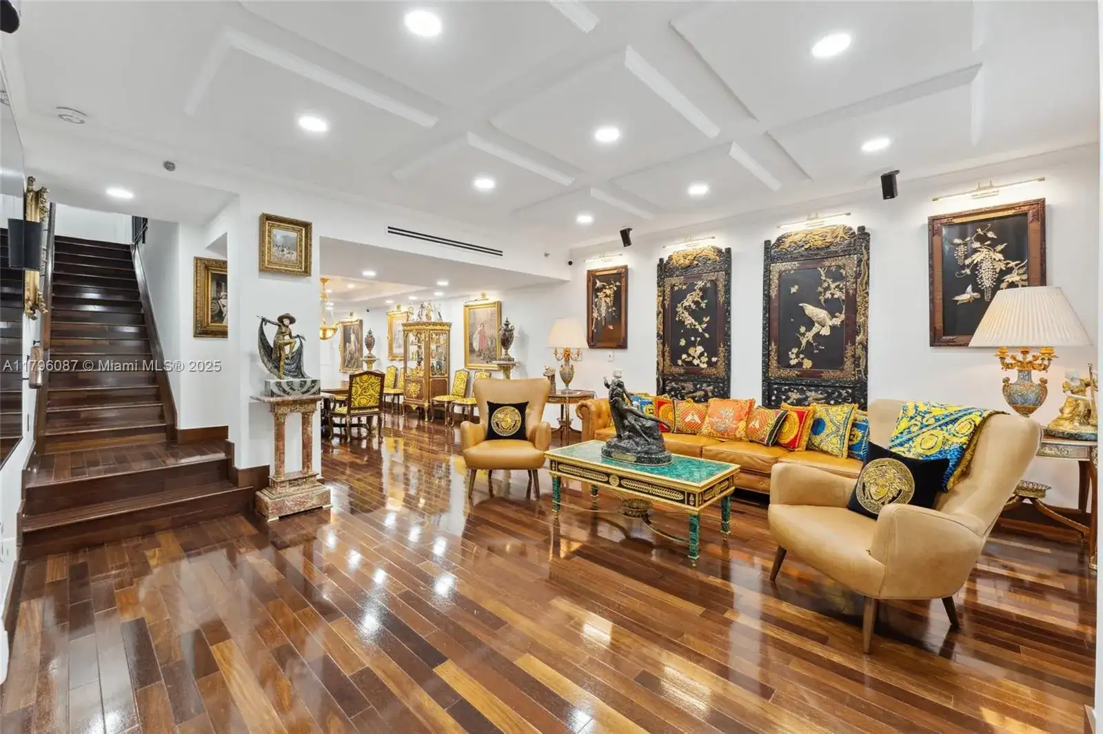 614 Valencia Ave # 103, Coral Gables FL 33134 photo 3