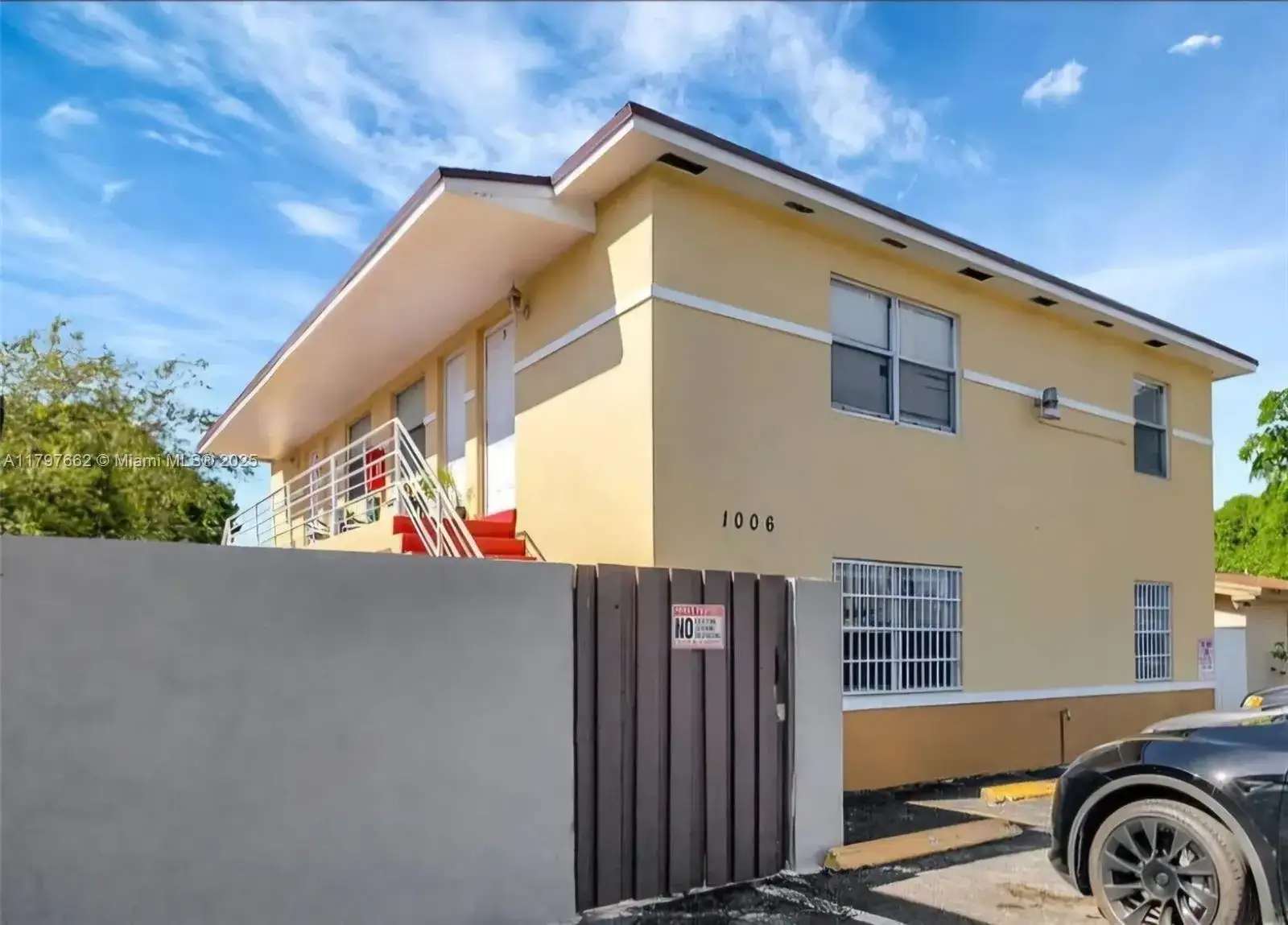 1006 10th St # 2, West Palm Beach FL 33401 photo 3