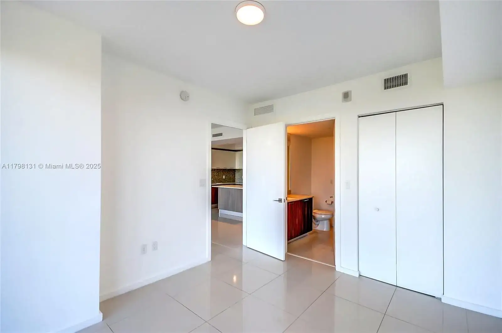 5252 NW 85th Ave # 1810, Doral FL 33166 photo 4