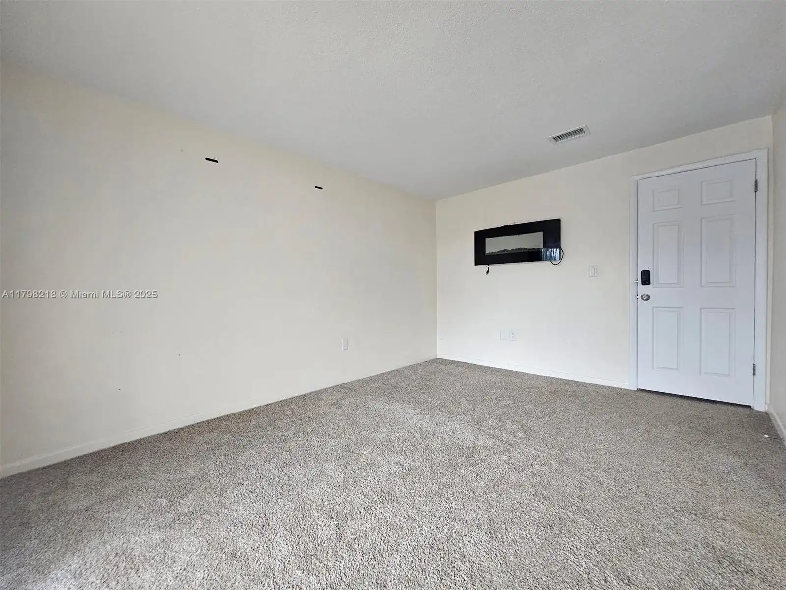 2489 COUNTRY CLUB DR # 102, Titusville FL 32780 photo 2