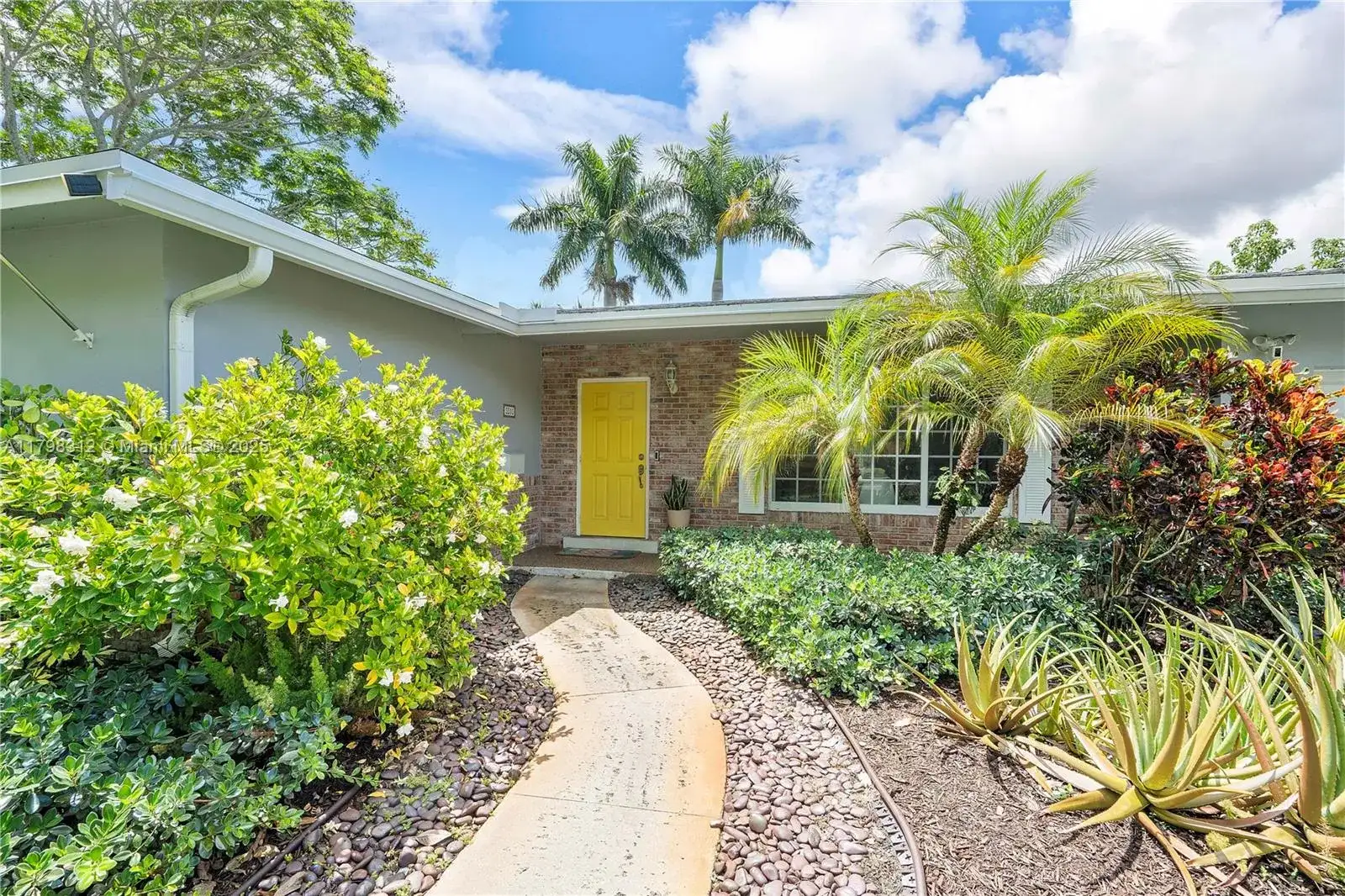 5510 SW 6th St, Plantation FL 33317 photo 3