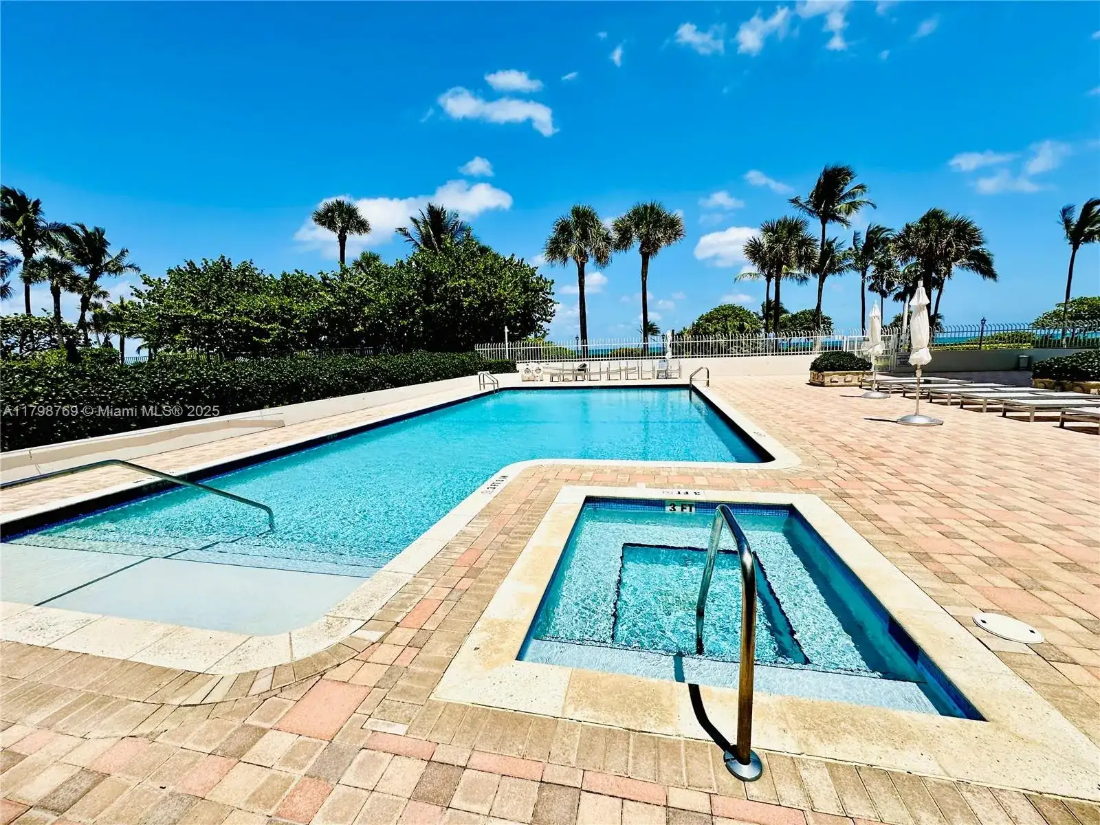 8855 Collins Ave # 7H, Surfside FL 33154 photo 3