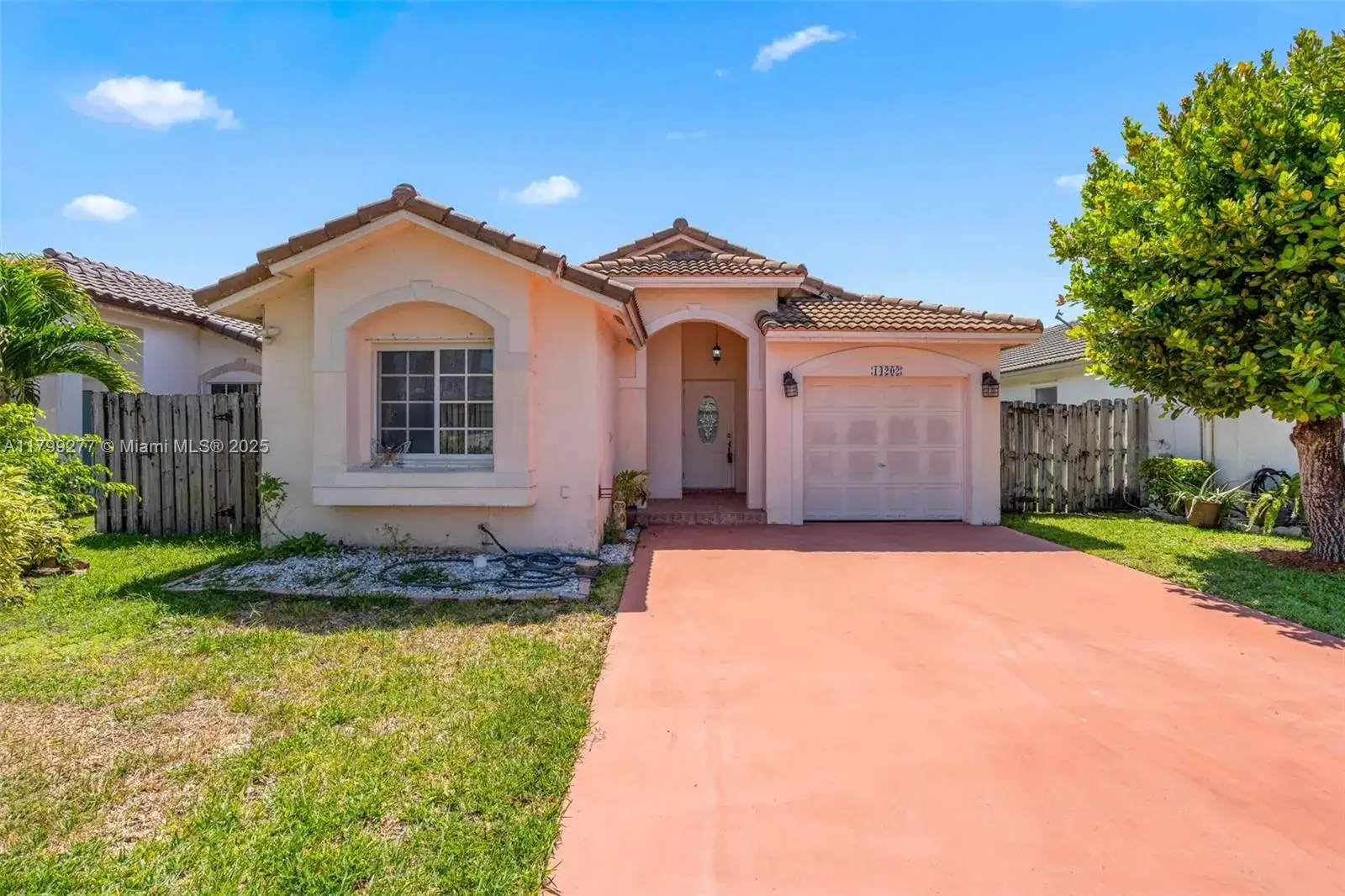 14202 SW 151st Ct, Miami FL 33196 photo 2