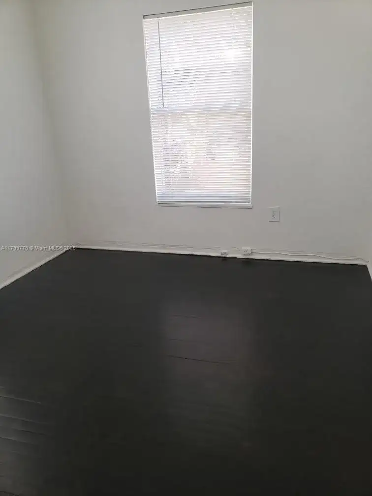 1608 Drexel Avenue # 18, Miami Beach FL 33139 photo 2